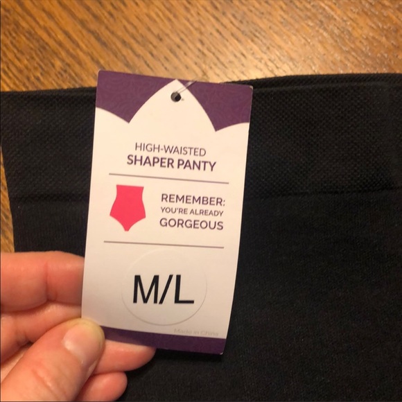 Empetua High-Waisted Shaper wear  Panty Black M/L - Picture 4 of 6